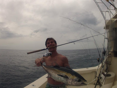 early morning blackfin tuna fishing off miami